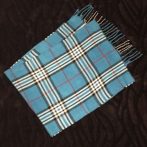 Cashmere Sz OS turquoise/blk/wht/red plaid scarf